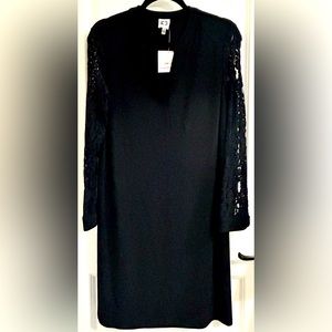 Anne Klein Black Stretch Jersey Shift Dress with Long Lace Sleeves 6 NWT
